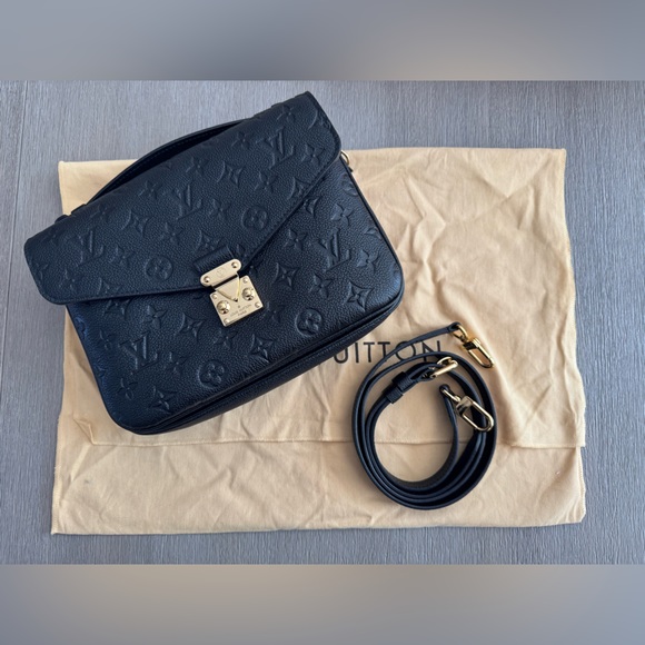 Louis Vuitton Pochette Metis Noir Empreinte - Picture 1 of 10